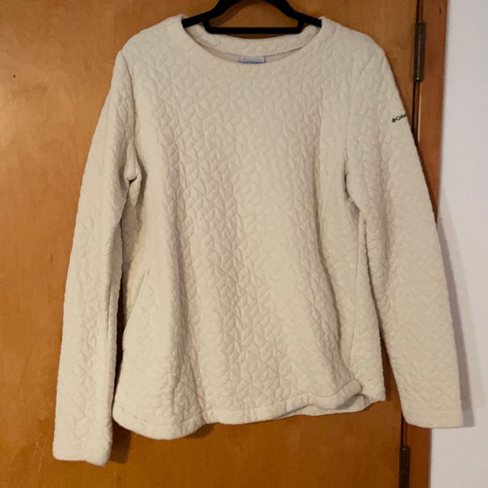 Columbia quilted pullover with pockets